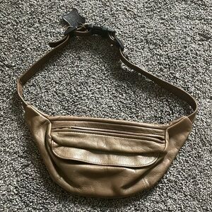 Leather belt bag/ fanny pack